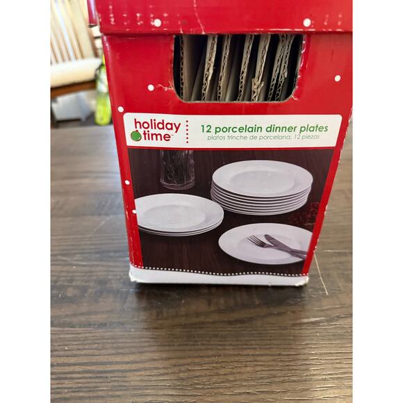 Holiday Time 12-Piece White Porcelain Dinner Plates – 9.5” -new in box - Picture 6 of 8